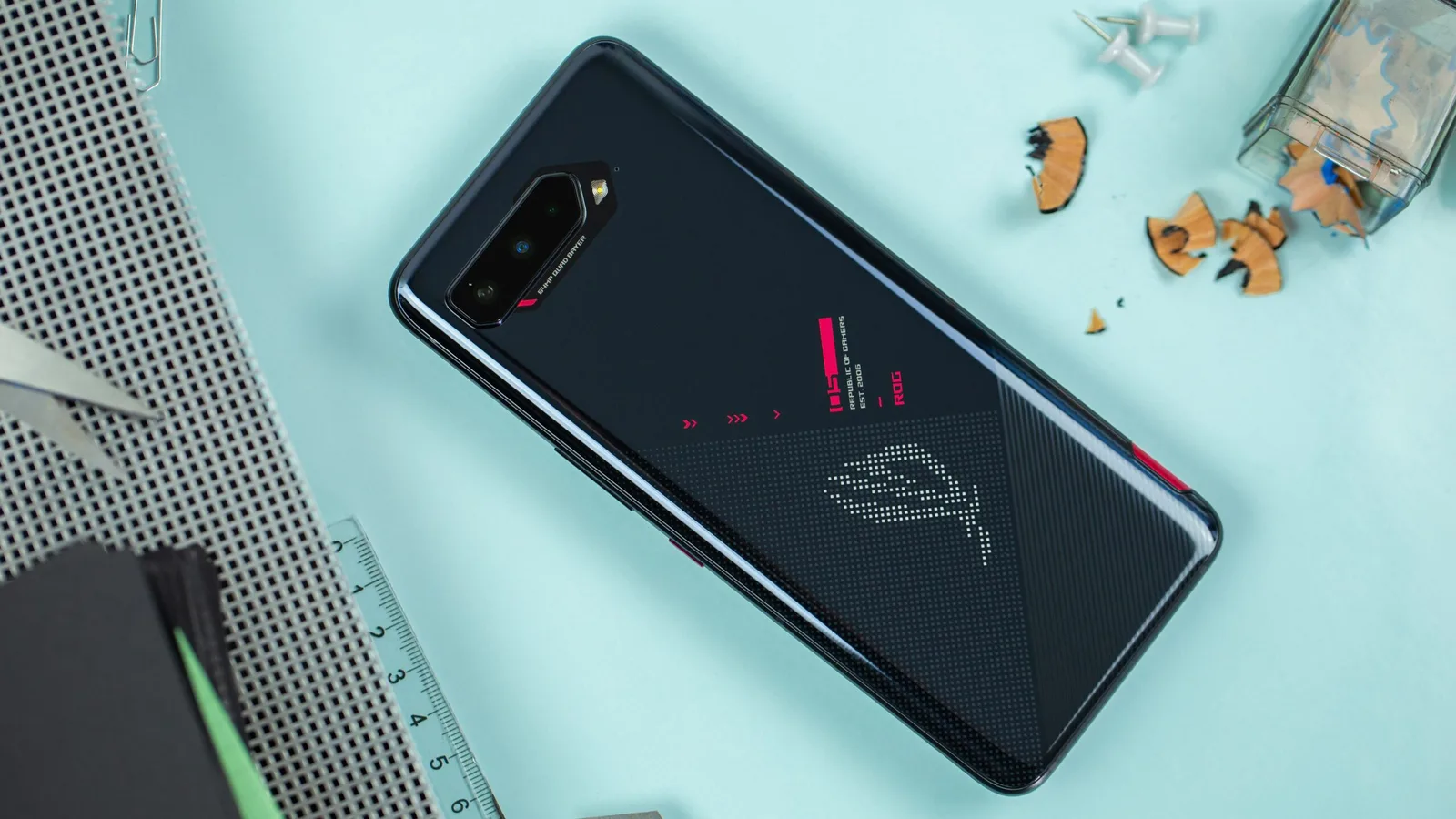 nextpit asus rog phone 5 back